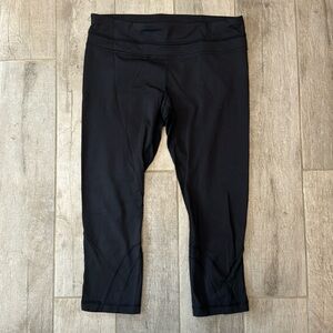 Lululemon capri size 10